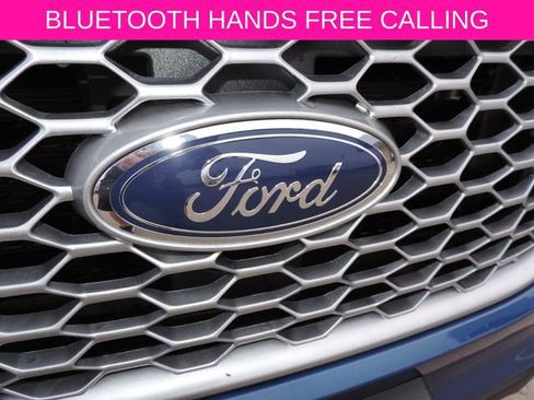 Used 2024 Ford Edge SEL w/ Convenience Package image 11