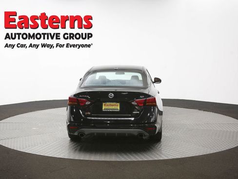 Used 2022 Nissan Altima 2.0 SR image 37