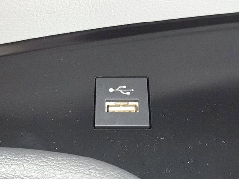 New 2026 Toyota Sienna XLE image 15