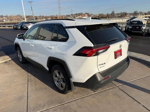 Used 2023 Toyota RAV4 XLE w/ Convenience Package image 8