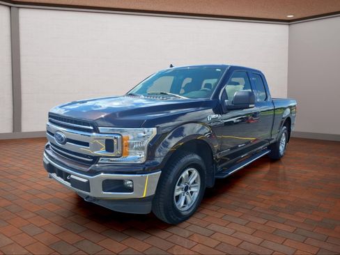 Used 2020 Ford F150 XLT AWD/4WD image 4
