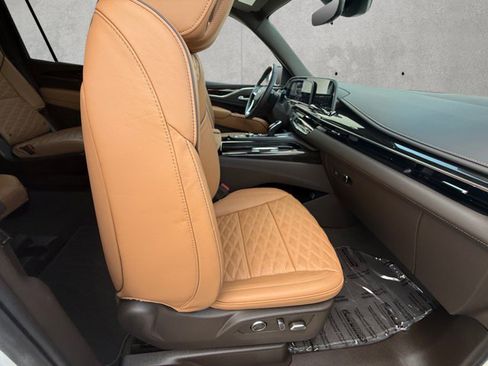Certified 2024 Cadillac Escalade ESV Premium Luxury w/ Performance Package RWD image 25