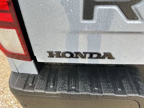 New 2026 Honda Ridgeline Black Edition image 13