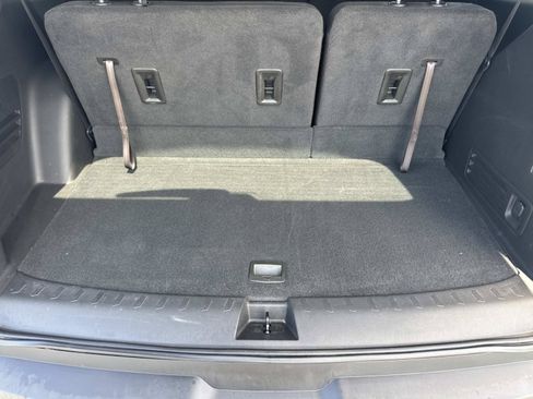 Used 2018 Chevrolet Traverse LS FWD image 28