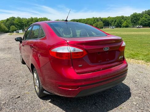Used 2017 Ford Fiesta SE w/ Cold Weather Package FWD image 3