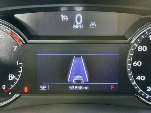 Used 2021 Cadillac XT4 Premium Luxury FWD image 12