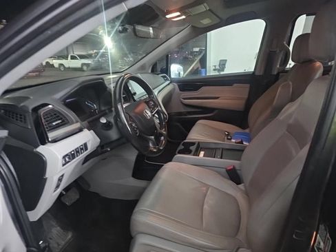 Used 2019 Honda Odyssey Elite image 5