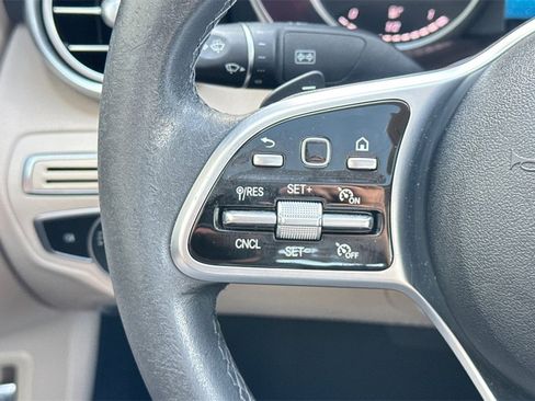 Used 2020 Mercedes-Benz C 300 Sedan image 28