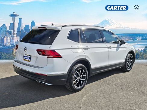 Used 2021 Volkswagen Tiguan SE FWD image 3