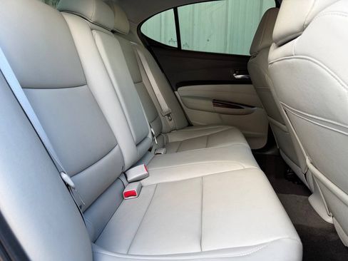 Used 2016 Acura TLX V6 FWD image 18