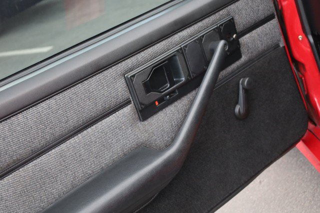 Used 1990 Chevrolet Camaro IROC-Z RWD image 22