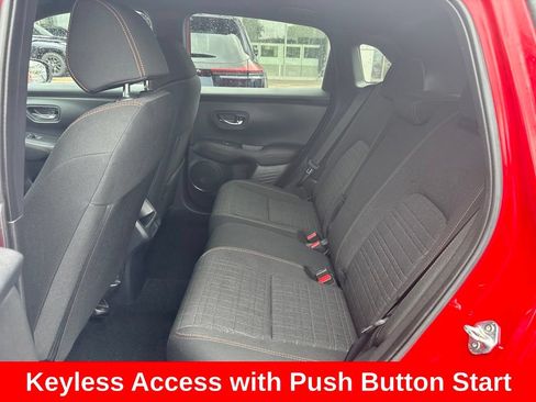 Used 2025 Honda HR-V Sport image 6
