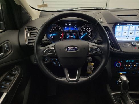 Used 2018 Ford Escape SEL w/ Ford Safe & Smart Package FWD image 22