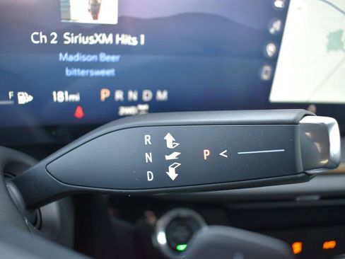 New 2026 Buick Envision Avenir image 35