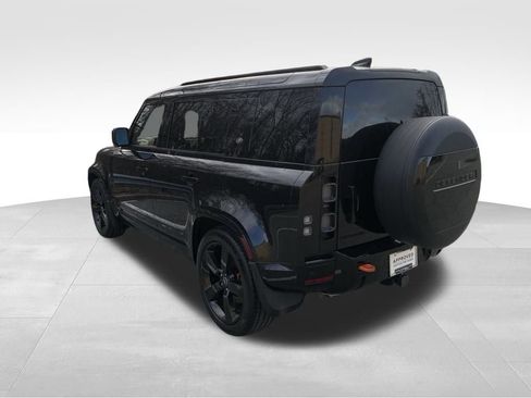 Certified 2023 Land Rover Defender 110 X image 7