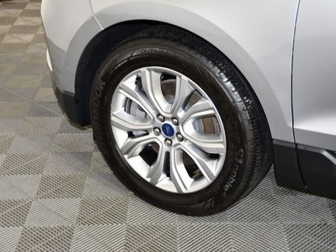 Used 2021 Ford Edge Titanium w/ Class II Trailer Tow Package AWD/4WD image 40
