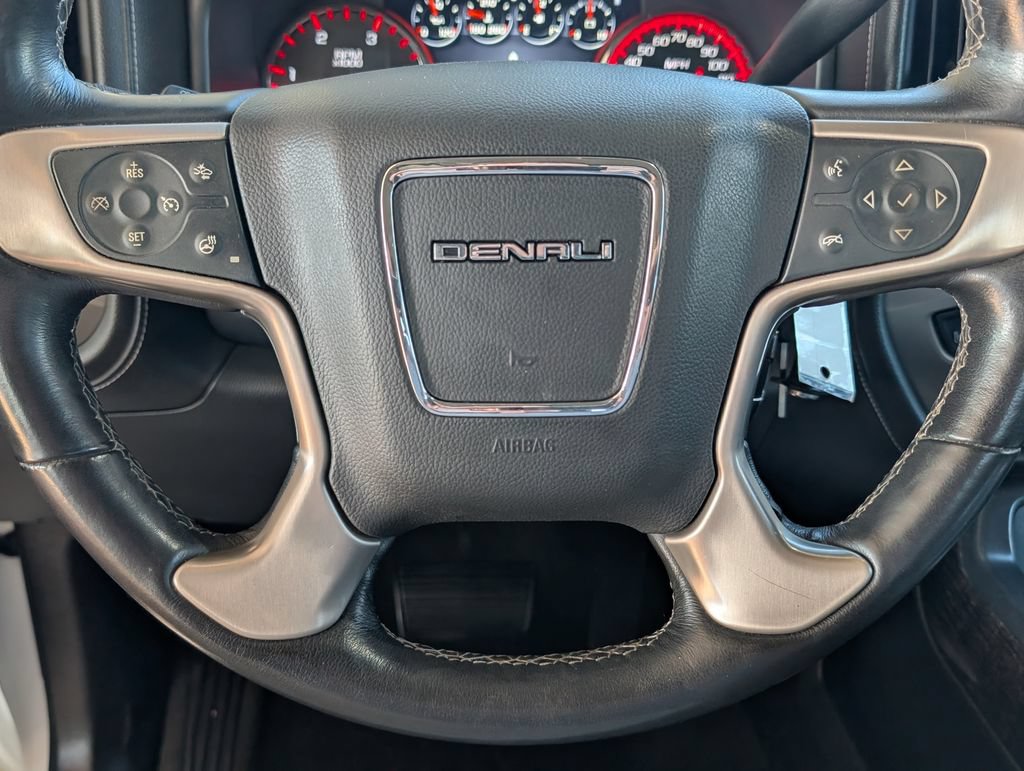 Used 2016 GMC Sierra 2500 Denali w/ Duramax Plus Package AWD/4WD image 5