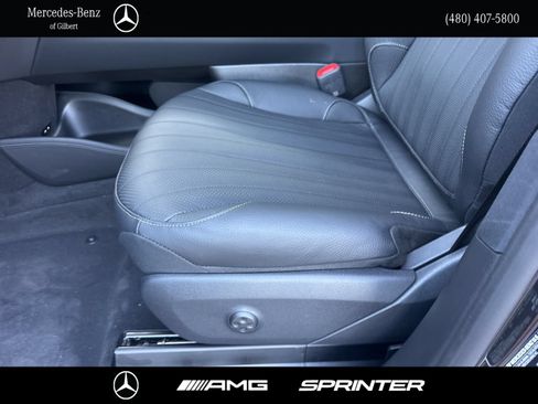 New 2026 Mercedes-Benz EQS 400 4MATIC SUV image 14