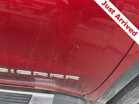 Used 2023 GMC Sierra 1500 SLT image 9