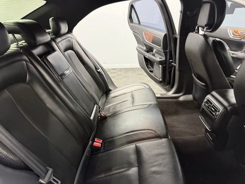 Used 2017 Lincoln Continental Select AWD/4WD image 44