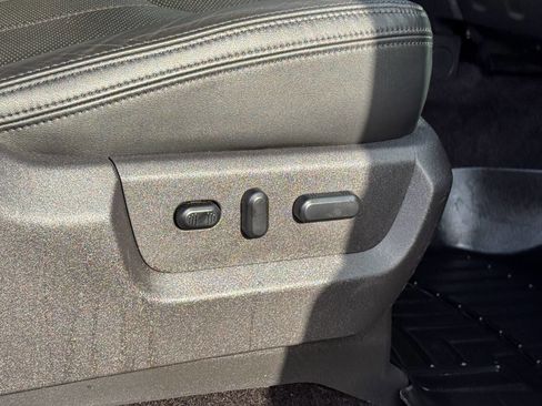 Used 2015 Ford F350 Platinum image 10