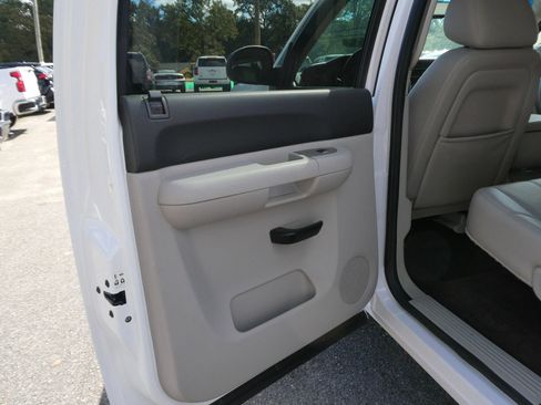 Used 2010 Chevrolet Silverado 1500 LT w/ Power Pack Plus image 26