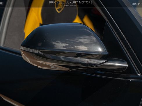 Used 2022 Lamborghini Urus AWD/4WD image 60