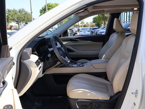 Used 2023 INFINITI QX60 Luxe w/ Vision Package FWD image 32