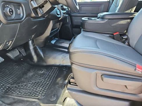 New 2026 RAM 3500 Tradesman w/ Chrome Appearance Group A AWD/4WD image 17