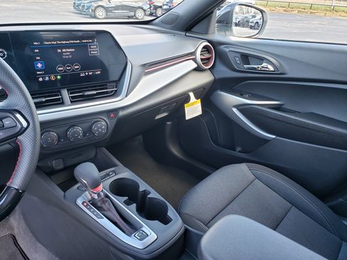 New 2026 Chevrolet Trax RS image 20