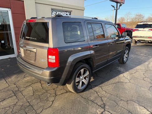 Used 2016 Jeep Patriot High Altitude image 6