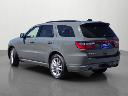 Used 2023 Dodge Durango GT RWD image 4