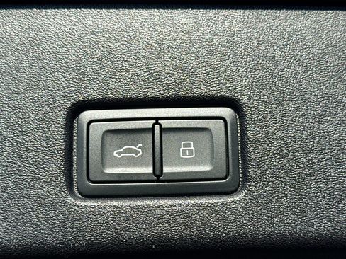 Certified 2024 Audi Q4 e-tron Premium Plus image 13