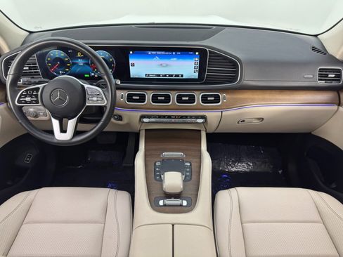 Used 2022 Mercedes-Benz GLS 450 4MATIC image 13