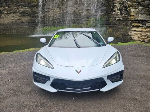 Used 2021 Chevrolet Corvette Stingray Coupe w/ 1LT RWD image 1