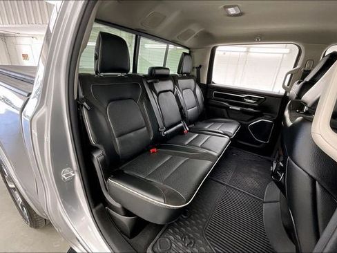 Used 2022 RAM 1500 Laramie AWD/4WD image 18