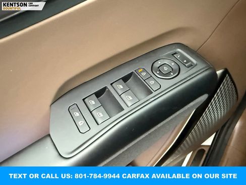 Used 2024 Kia EV9 Land image 24