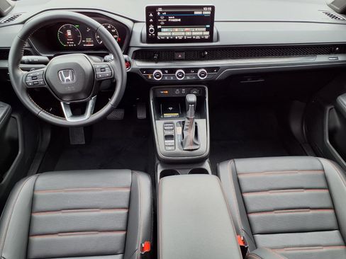 Certified 2025 Honda CR-V Sport-L image 4