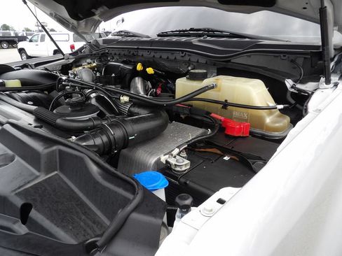 Used 2019 Ford F250 Lariat w/ Lariat Ultimate Package AWD/4WD image 47