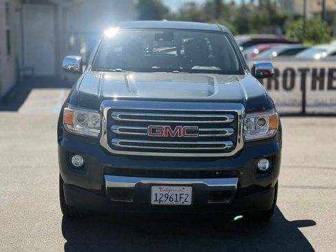 Used 2017 GMC Canyon SLT w/ Driver Alert Package AWD/4WD image 4