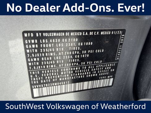 Used 2024 Volkswagen Taos SE AWD/4WD image 29
