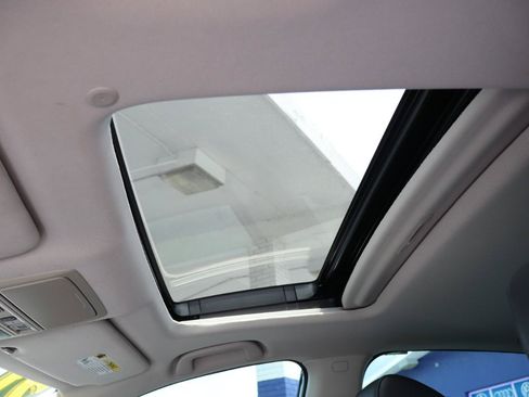 Used 2021 Honda Accord Touring image 27