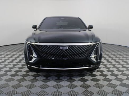 Used 2024 Cadillac Lyriq Tech w/ Driver Assist Package image 29