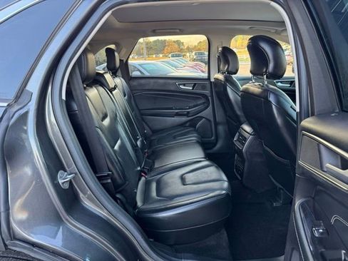 Used 2017 Ford Edge Titanium w/ Equipment Group 301A image 11