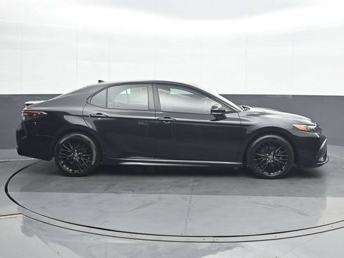 Used 2022 Toyota Camry SE AWD/4WD image 7