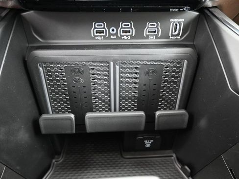 New 2026 RAM 1500 Laramie image 9