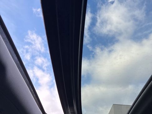 Used 2018 GMC Yukon XL Denali w/ Denali Ultimate Package image 12