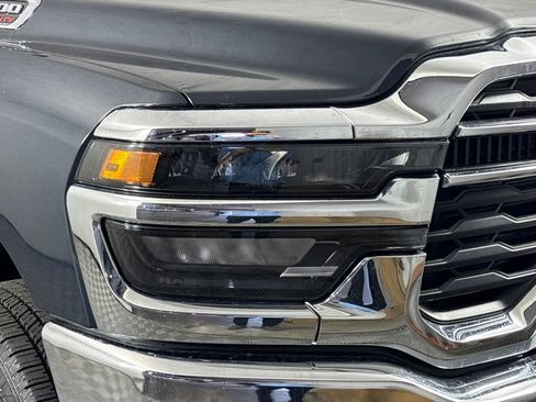 Used 2026 RAM 2500 Big Horn AWD/4WD image 5