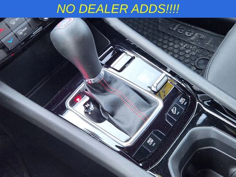 New 2025 Jeep Compass Trailhawk image 20