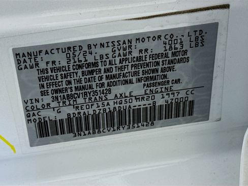 Used 2024 Nissan Sentra SV image 12